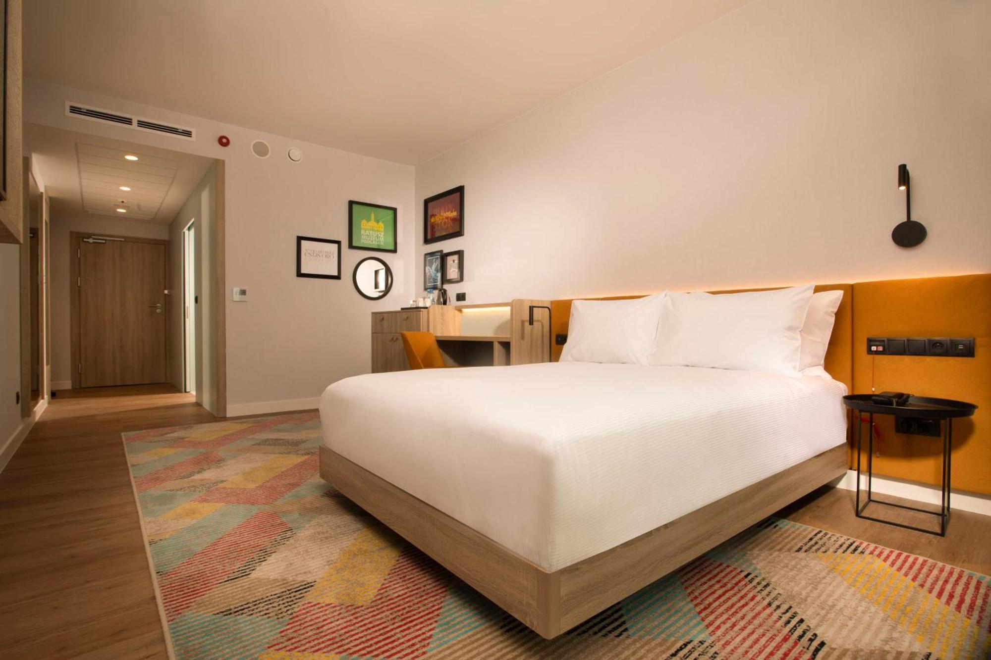 Hotel Hampton By Hilton Białystok Esterno foto