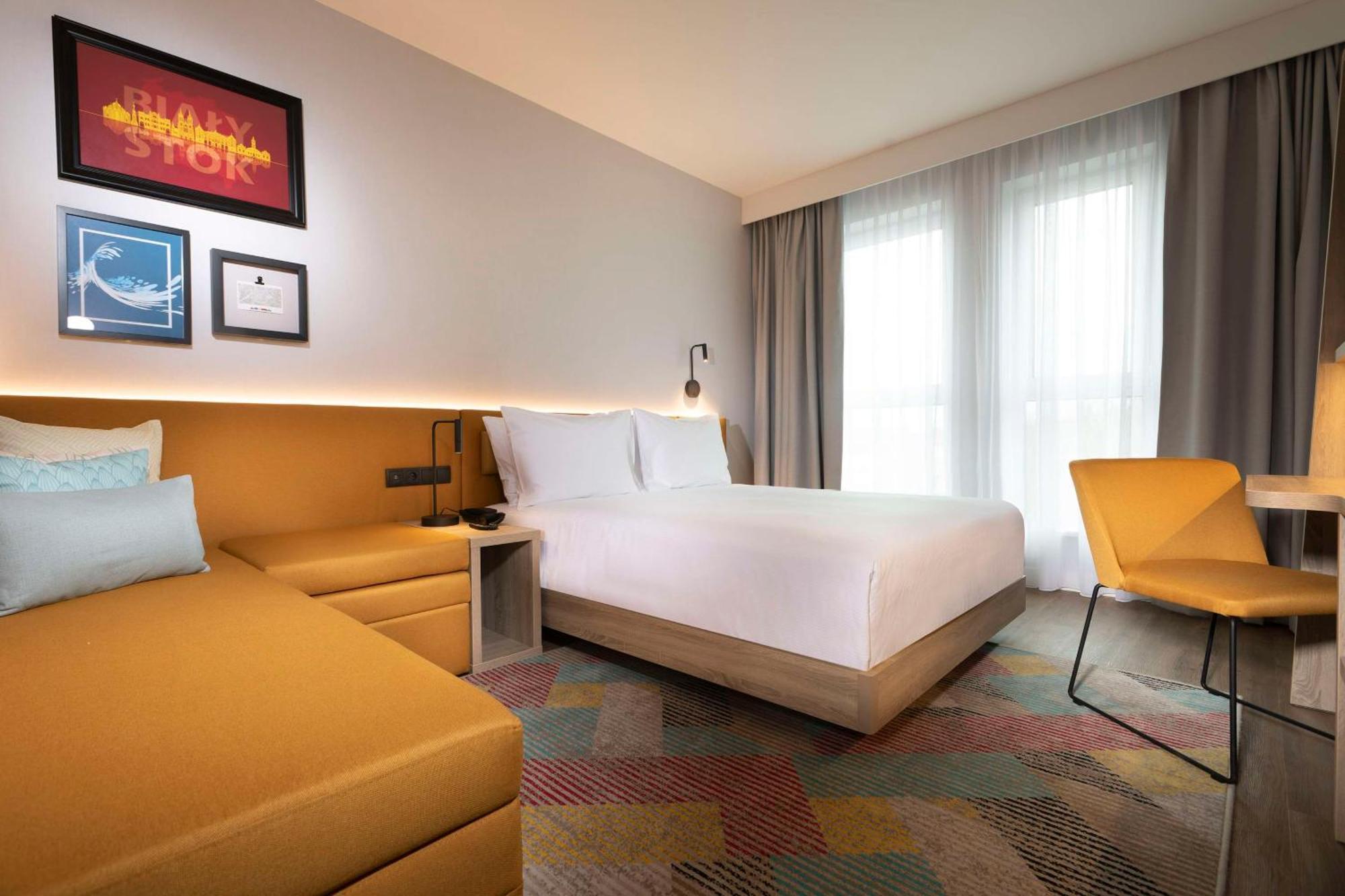 Hotel Hampton By Hilton Białystok Esterno foto