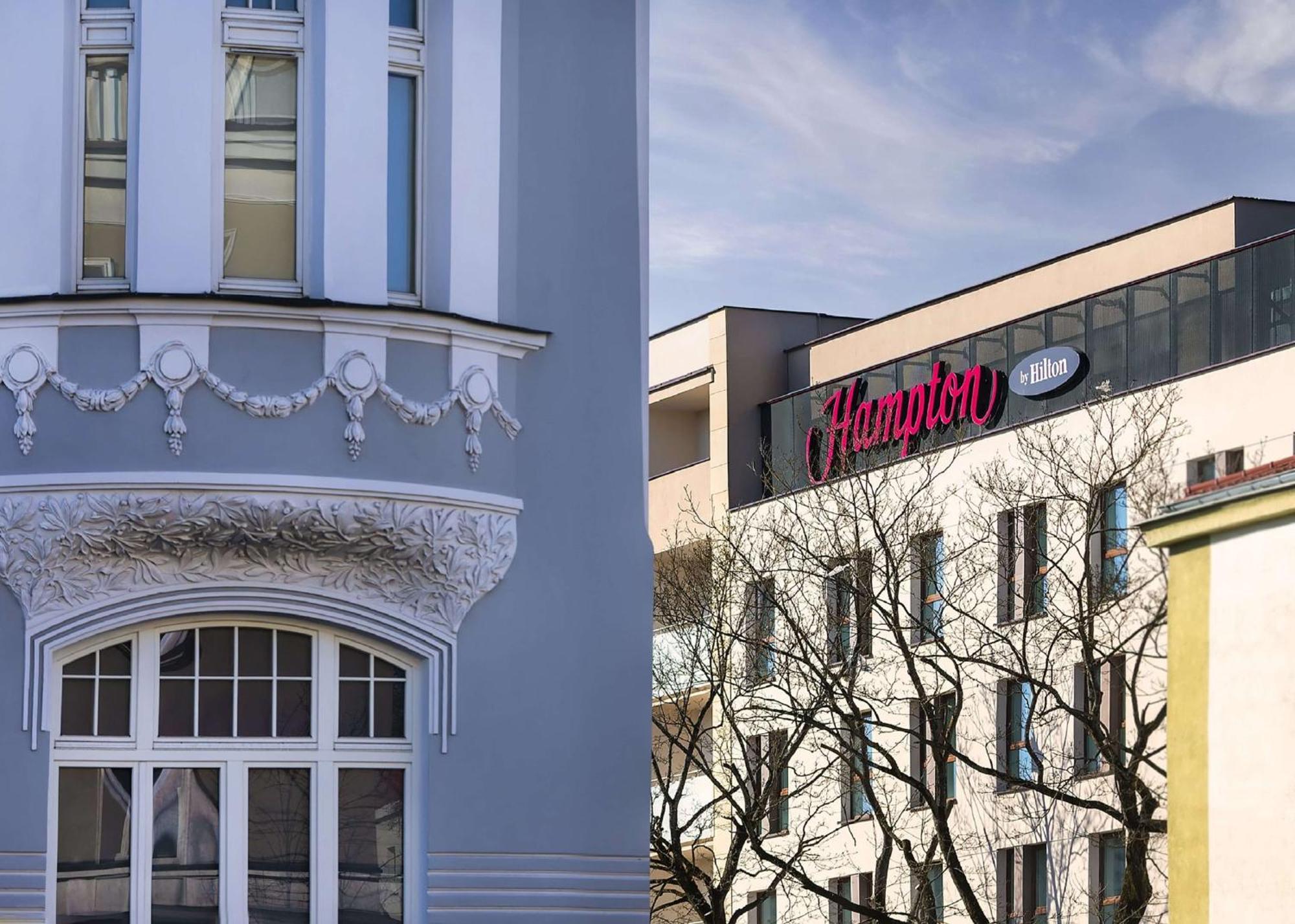 Hotel Hampton By Hilton Białystok Esterno foto